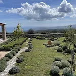 Stonevillas And Seaview Garden Marion Holiday home *