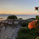 Holiday home Stonevillas And Seaview Garden Marion *