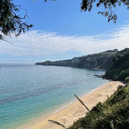 Stonevillas And Seaview Garden Marion Agnantio