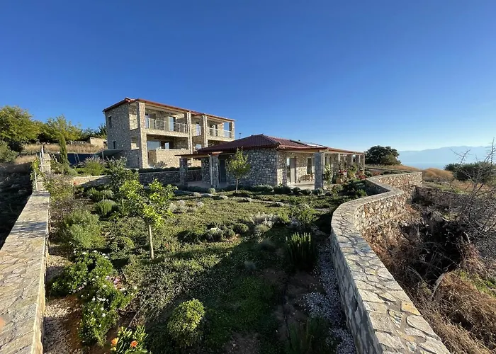 Stonevillas And Seaview Garden Marion *