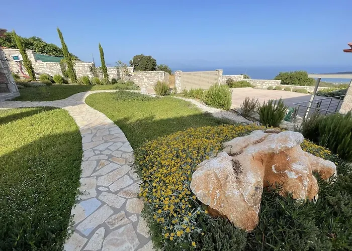 Stonevillas And Seaview Garden Marion